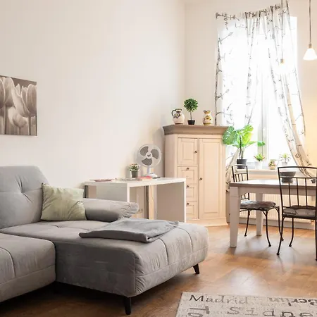 150 Qm Luxus Im Zentrum Apartmán